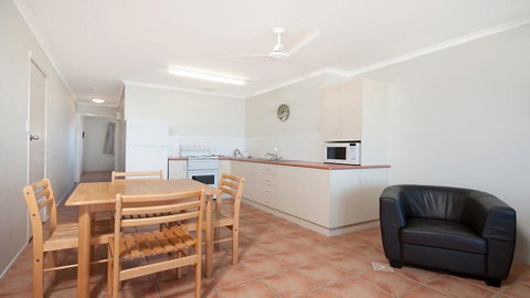 10T Beachfront Apartments - Lennox Head Accommodation 3