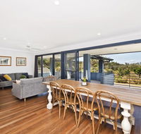 143 Matthew Flinders Drive Port Macquarie - Lennox Head Accommodation