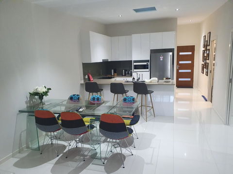 2 BDR Sea View Guest House - Lennox Head Accommodation 2