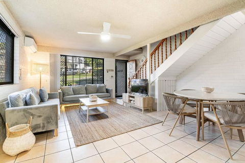Boat Channel Villa - Lennox Head Accommodation 2