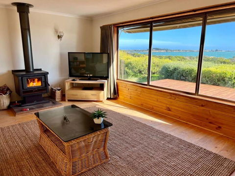 C4 Miles Beach Shack - Lennox Head Accommodation 3