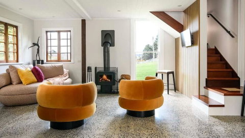 Clergy Cottage - Lennox Head Accommodation 0