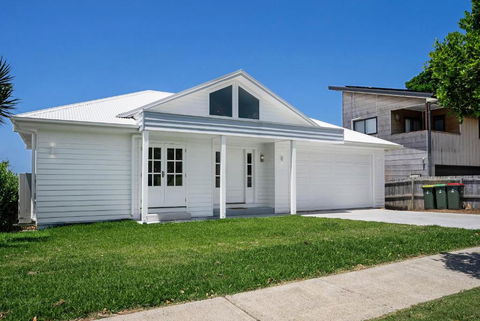 Coastal Haven - Lennox Head Accommodation 2