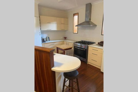 Coolbardie House - Lennox Head Accommodation 3