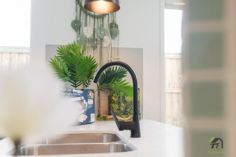 Cozy&Luminous 4-bedroom House - Lennox Head Accommodation 3