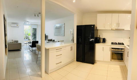 D101 Charming Apartment- Free Parking - Lennox Head Accommodation 4