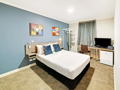 28 Hotel - Lennox Head Accommodation 3
