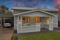 Book Colonel Light Gardens Accommodation Vacations Lennox Head Accommodation Lennox Head Accommodation