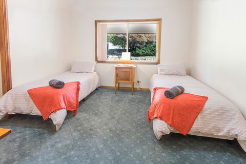 32 Zachary Drive Farm Stay Iconic Water Views - Lennox Head Accommodation 3