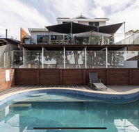 5 bedroom with POOL and Studio Vues Relaxantes - Lennox Head Accommodation