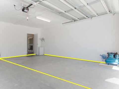 5 Bent Street - Huge House With Foxtel & Aircon - Lennox Head Accommodation 1