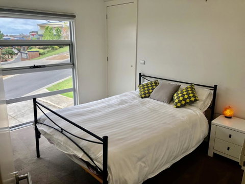 5 Star Gowanbrae Views - Lennox Head Accommodation 0