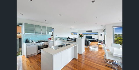 5 Star Gowanbrae Views - Lennox Head Accommodation 1