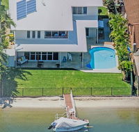 5 Star Water Front Luxury Rooms Ava Gold Coast - Lennox Head Accommodation