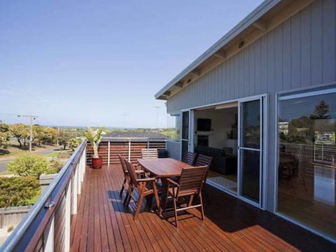 A Beautiful Beach House Torquay - Lennox Head Accommodation 0