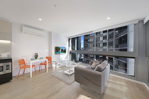A Bright & Modern CBD Apt Next To Southern Cross - Lennox Head Accommodation 0