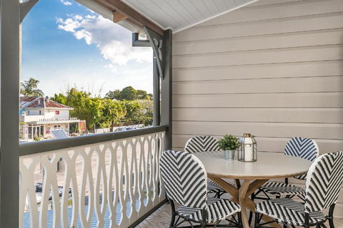 A PERFECT STAY - Luxe & Bloom - Lennox Head Accommodation 3