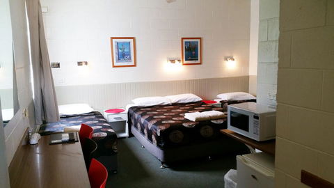 A&A Lodge Motel - Lennox Head Accommodation 1
