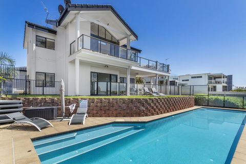Above And Beyond - Beautiful Home With Pool - Lennox Head Accommodation 0