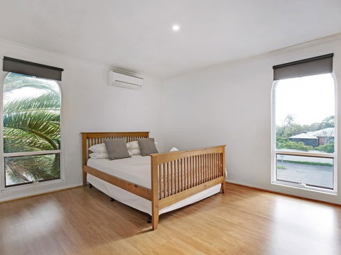 Adelaide Holiday Homes - Lennox Head Accommodation 0