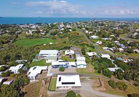 ESCAPE WITH A VIEW - Lennox Head Accommodation 2