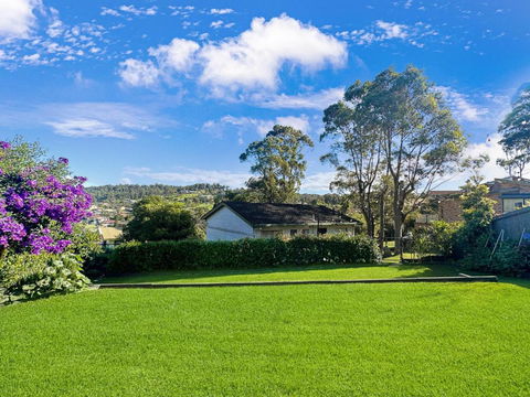Fab 3-Bed Stay With Great Outdoors & Water Views - Lennox Head Accommodation 0