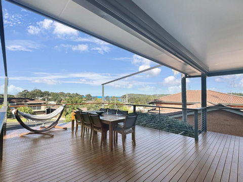 Fab 3-Bed Stay With Great Outdoors & Water Views - Lennox Head Accommodation 1