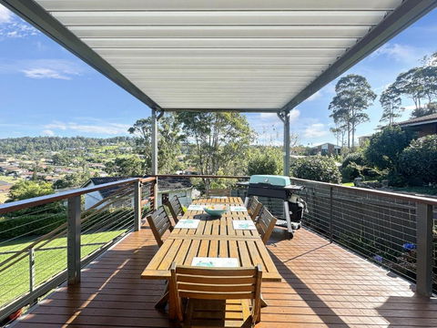 Fab 3-Bed Stay With Great Outdoors & Water Views - Lennox Head Accommodation 2