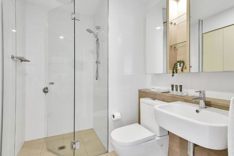 Fabulous Corporate Apartment Macquarie Park M907 - Lennox Head Accommodation 3