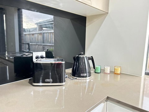 Family Friendly House - Lennox Head Accommodation 4
