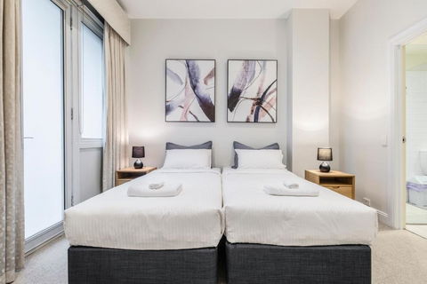 Fabulous Collins Street Luxury 2 BR Apartment - Lennox Head Accommodation 2