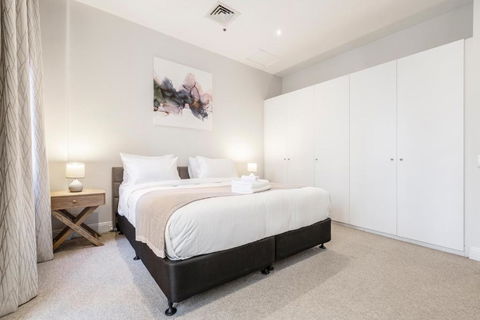 Fabulous Collins Street Luxury 2 BR Apartment - Lennox Head Accommodation 3