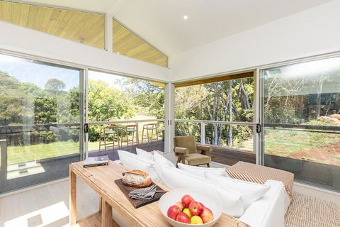 Friday Hut Fields - Lennox Head Accommodation 0