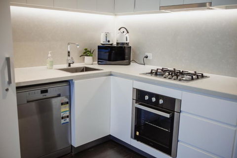 FV Brisbane Apartments Fortitude Valley - Lennox Head Accommodation 3