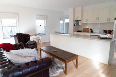Gawler Townhouse U1 1 Bedroom - Lennox Head Accommodation 0
