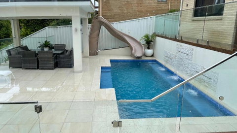 HEATed Pool, Lake & Beach, Luxury 5 B/R House - Lennox Head Accommodation 2