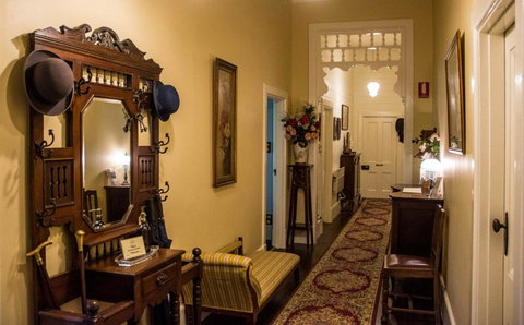 Heytesbury House - Lennox Head Accommodation 3