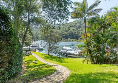 Hidden Beauty - Waterfront - Lennox Head Accommodation 0