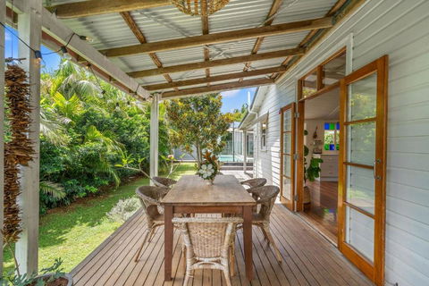 Hinterland Views - Lennox Head Accommodation 2