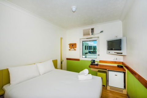 Ibis Budget Brisbane Airport - Lennox Head Accommodation 0