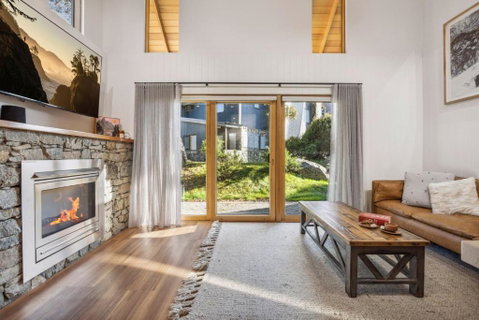 Ice 3 - Lennox Head Accommodation 2