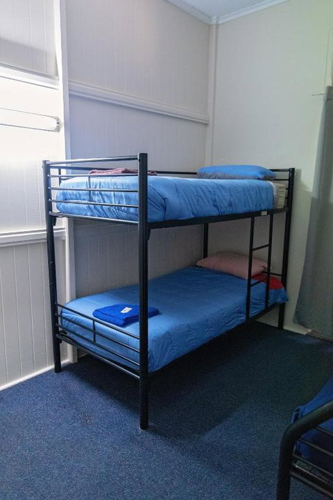 Hotel Metropole Proserpine - Lennox Head Accommodation 3