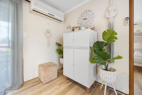 INVERLOCH Beach House - Lennox Head Accommodation 2