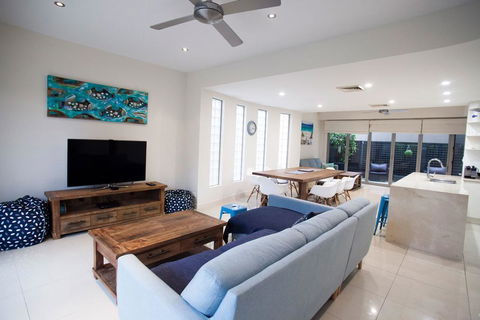 Alexandra Headland Luxury Townhouse - Lennox Head Accommodation 1