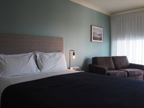 Alexandra Place - Lennox Head Accommodation 1