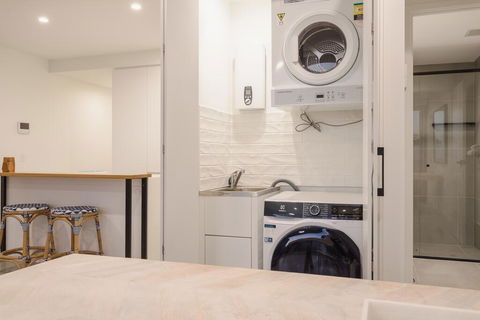 Allure Mooloolaba - Lennox Head Accommodation 1