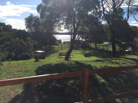Alluvion Beach Cottage - Lennox Head Accommodation 1