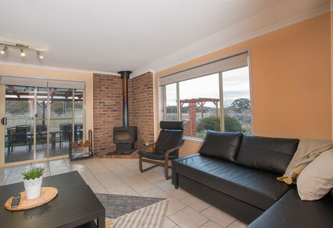 Alpine Drovers Rest - Lennox Head Accommodation 1