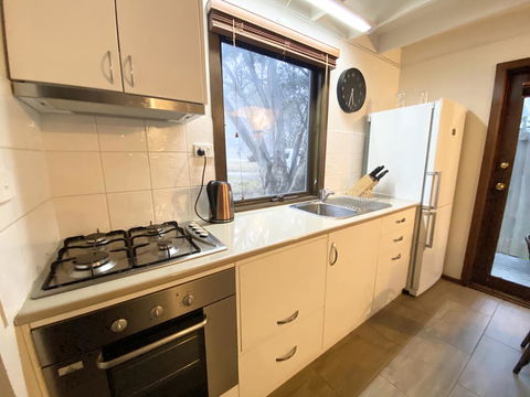 Alpine Retreat - Lennox Head Accommodation 3