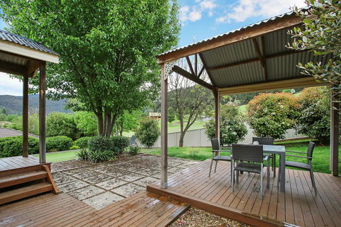 Alpine Vista - Short Walk To Town Centre - Lennox Head Accommodation 1